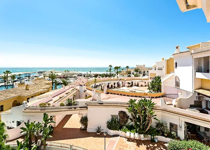 H45 Cabopino Apartment Marbella